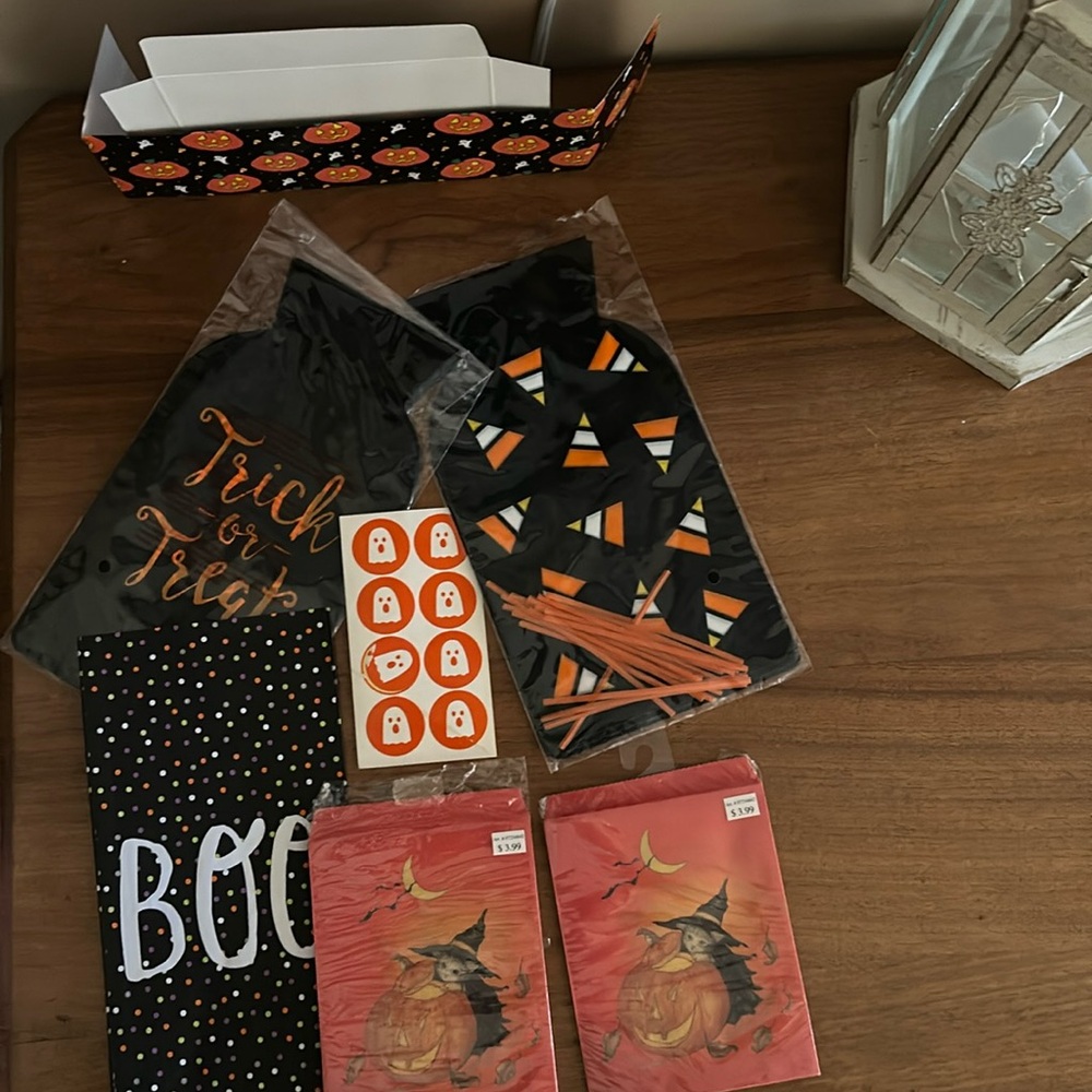 Halloween treats bundle